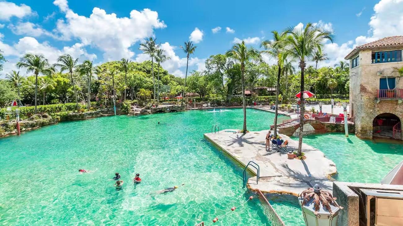 Casa Coral Hotel Коръл Гейбълс Екстериор снимка