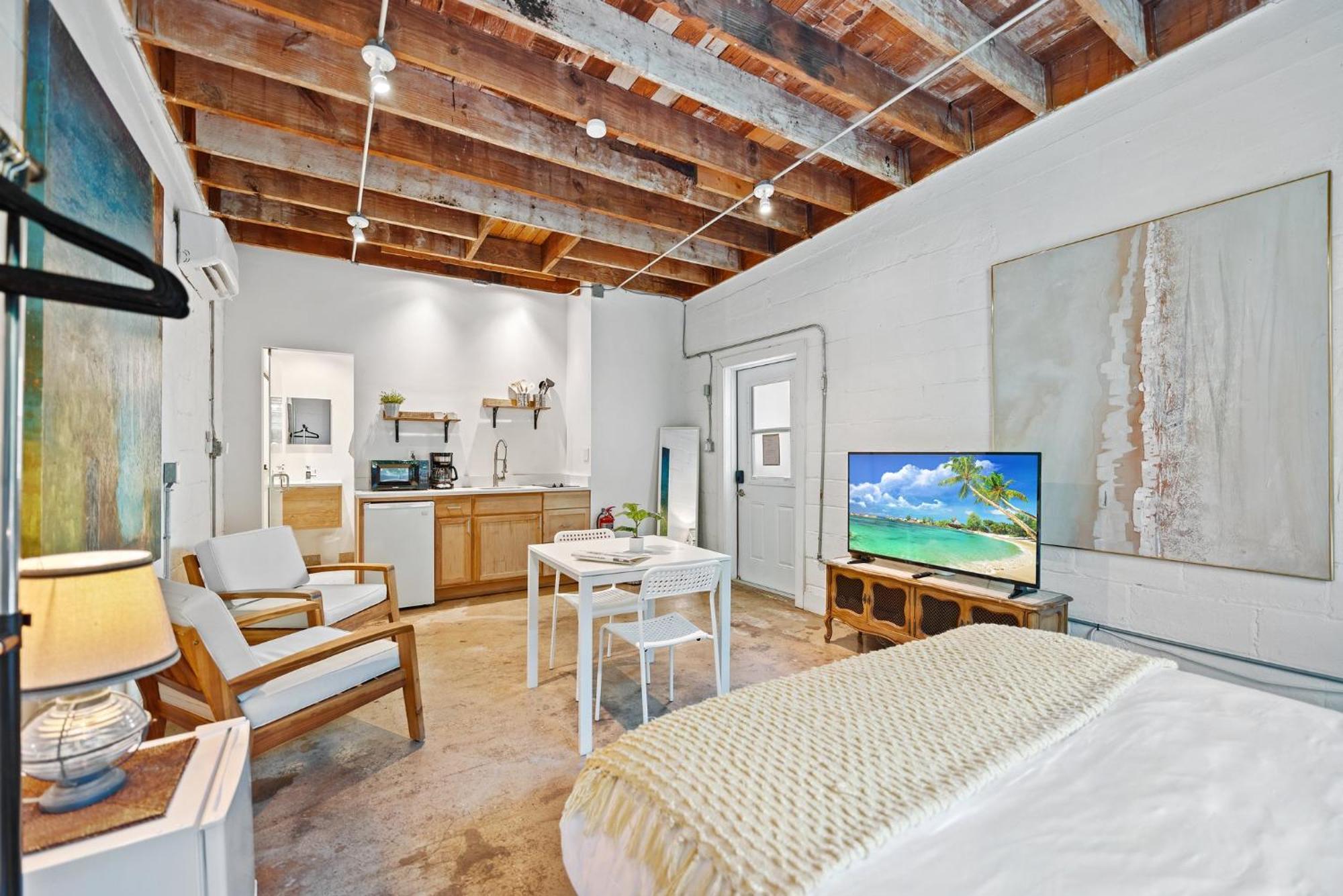 Casa Coral Hotel Коръл Гейбълс Екстериор снимка