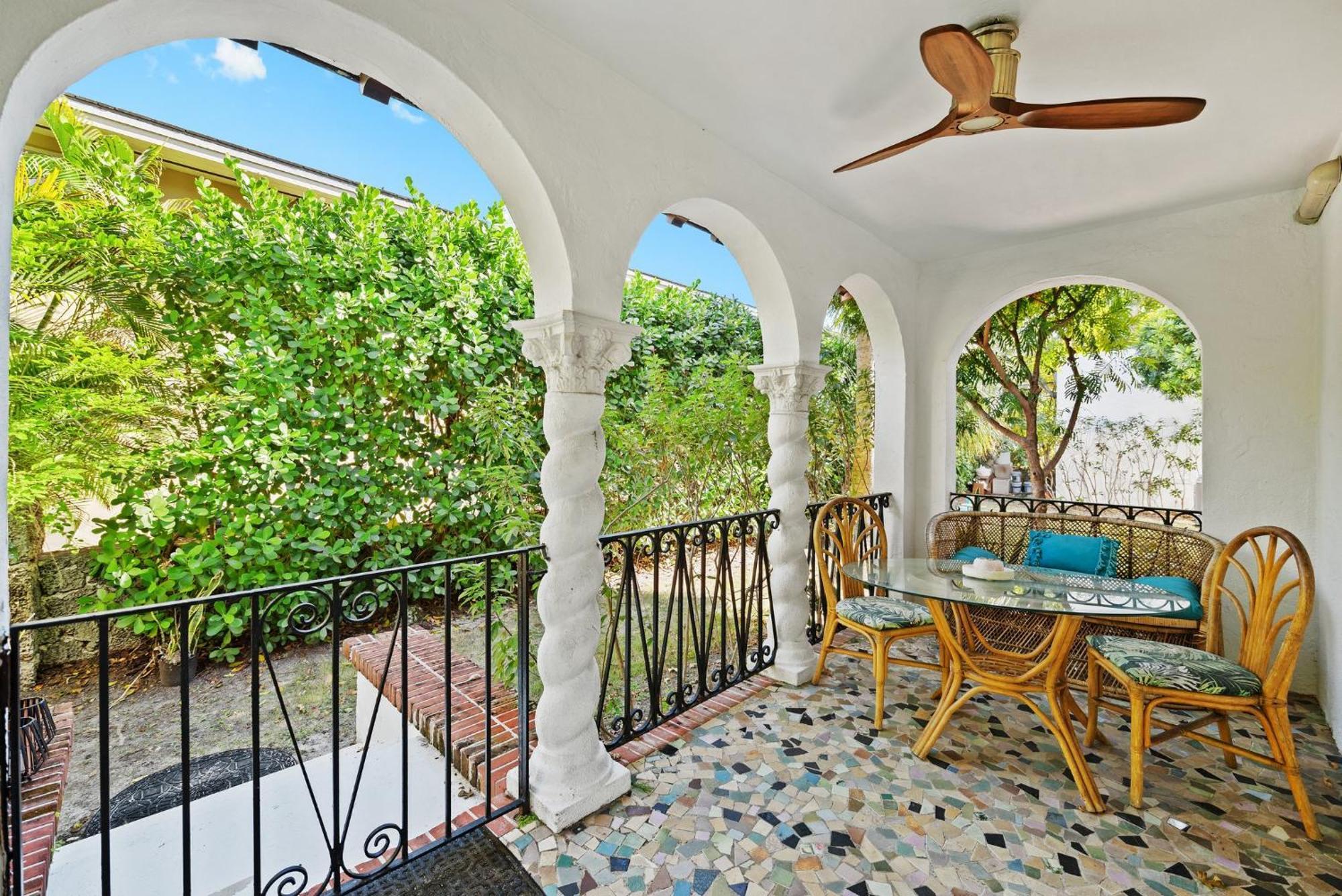 Casa Coral Hotel Коръл Гейбълс Екстериор снимка